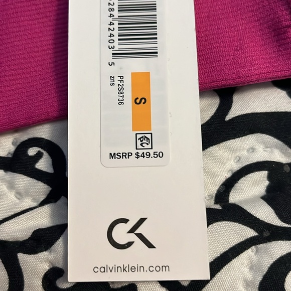 Calvin Klein Performance Ribbed Shorts - Picture 9 of 9